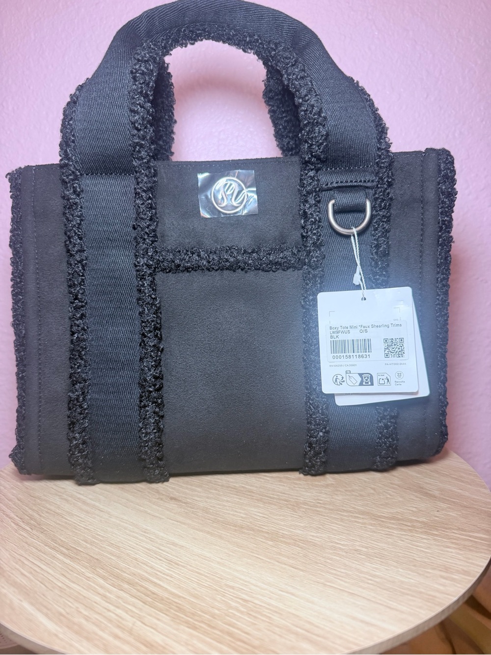 Lululemon Black Structured Tote Bag with sherpa Trim